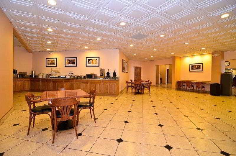 Clarion Inn & Suites Roswell Exteriör bild