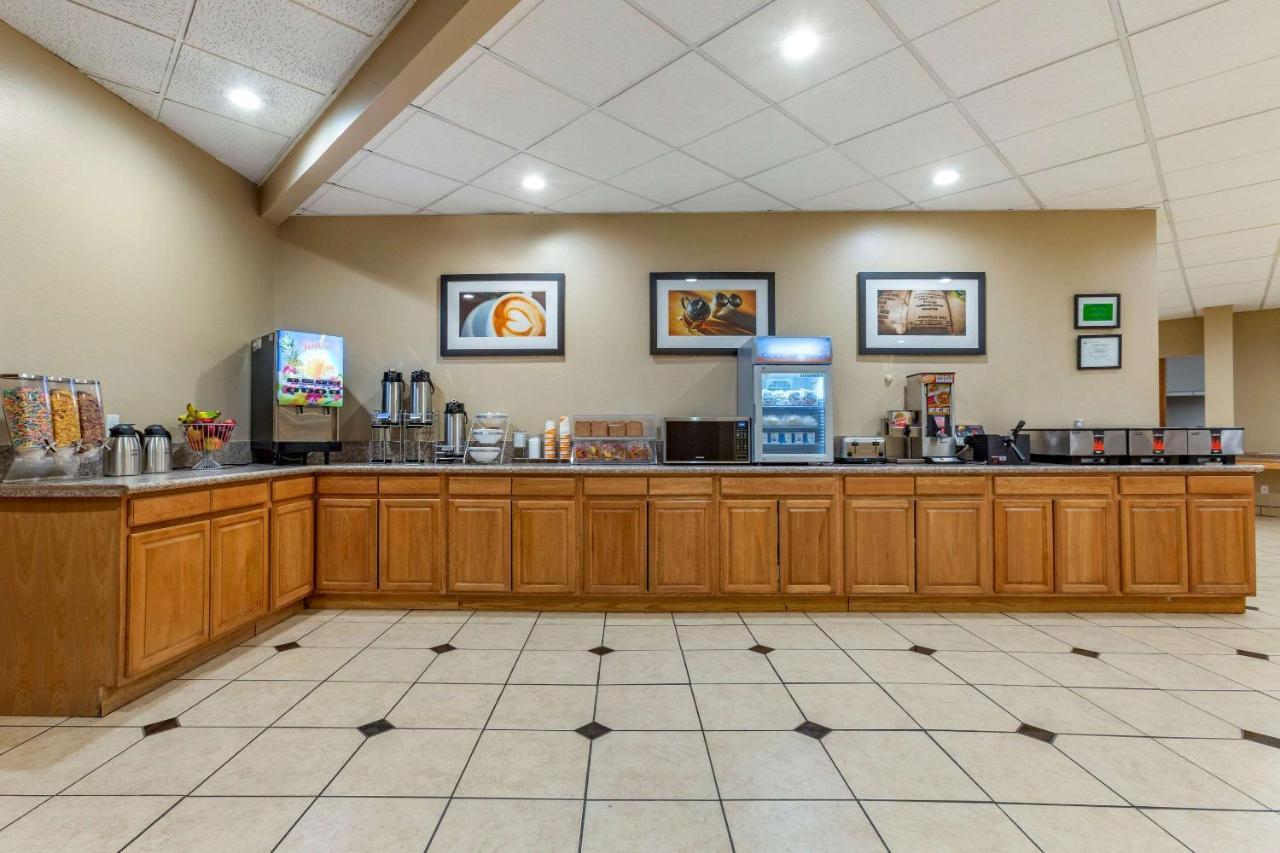 Clarion Inn & Suites Roswell Exteriör bild
