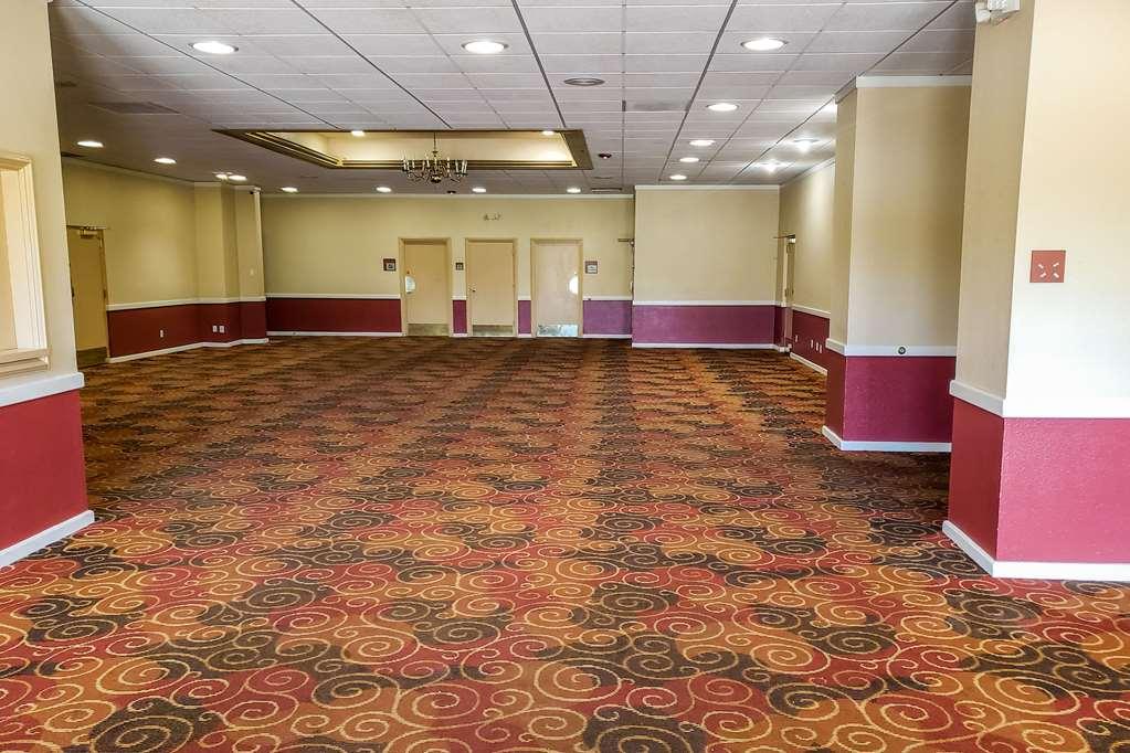 Clarion Inn & Suites Roswell Bekvämligheter bild