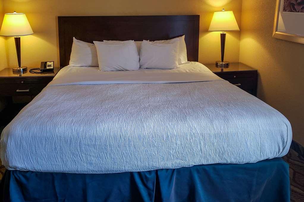 Clarion Inn & Suites Roswell Rum bild