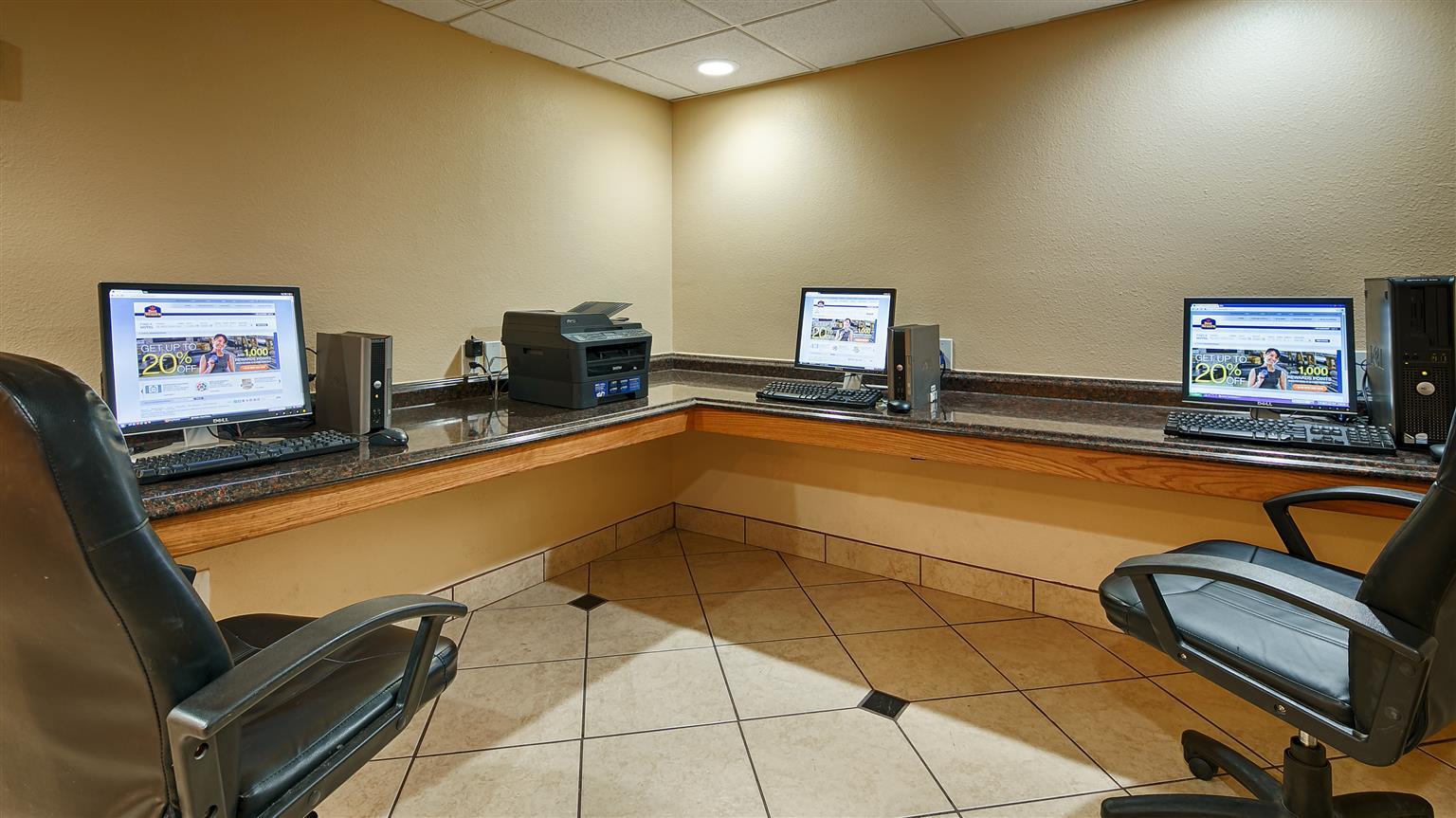 Clarion Inn & Suites Roswell Exteriör bild