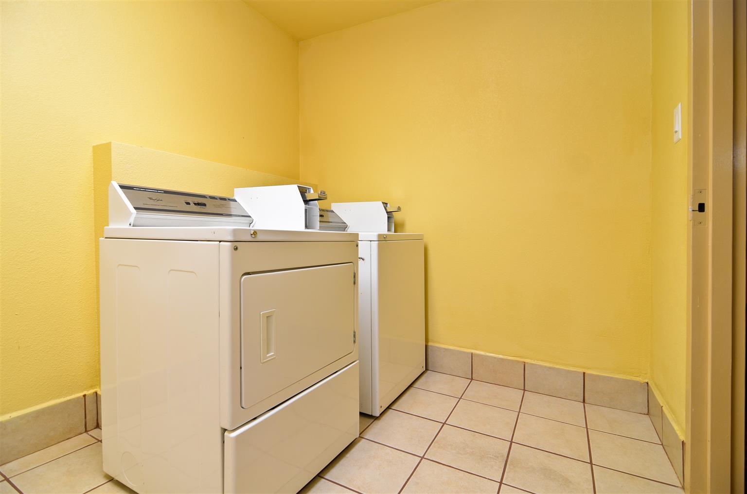 Clarion Inn & Suites Roswell Bekvämligheter bild